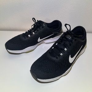 Nike Training Zoom Fit Womens Shoes Sneakers Size 8.5 Black 704658-002 Running